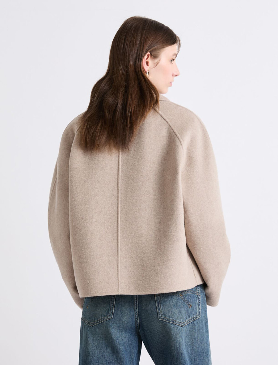 kort trenchcoat i dubbelt tyg - crÈme