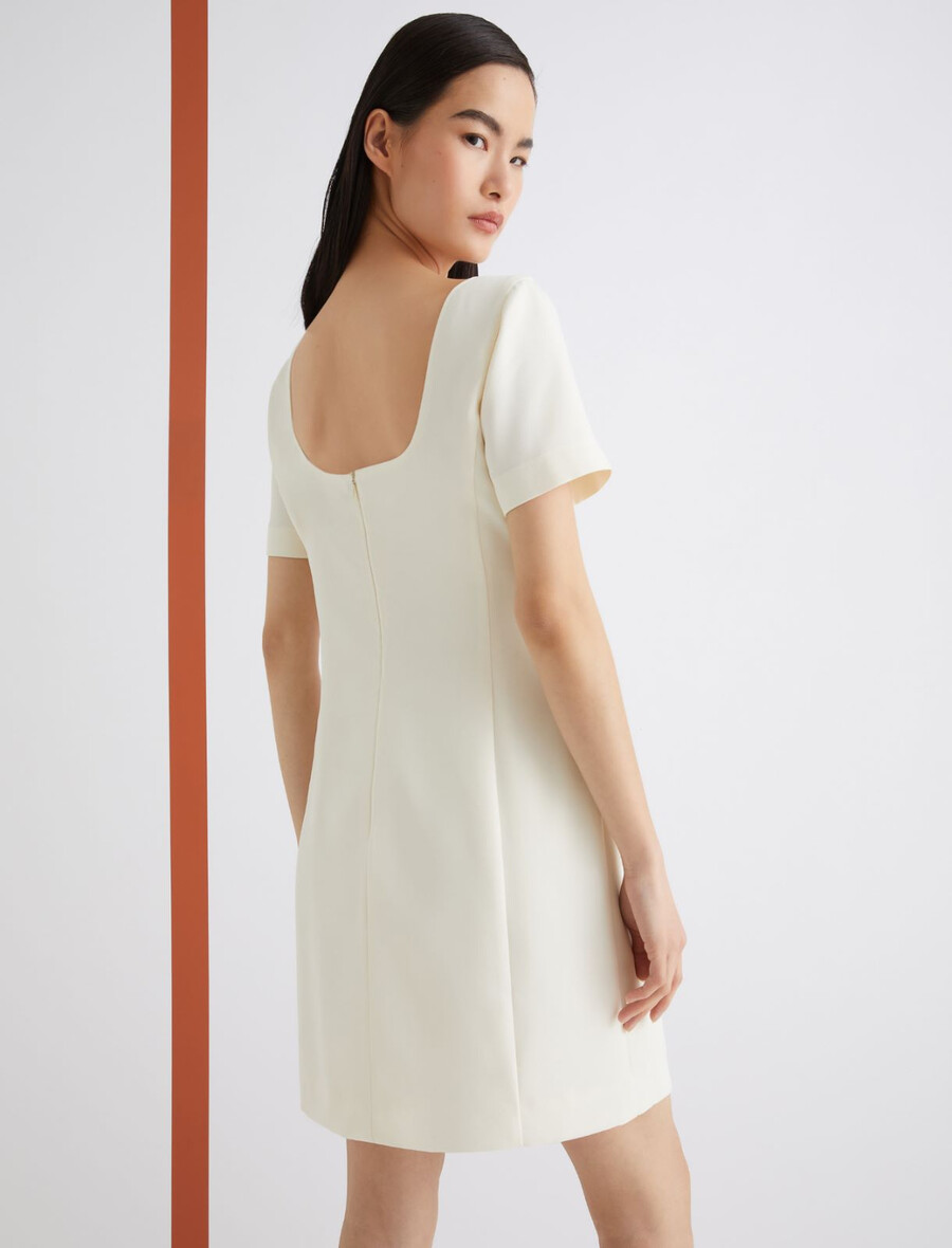 figursydd klänning - wool white