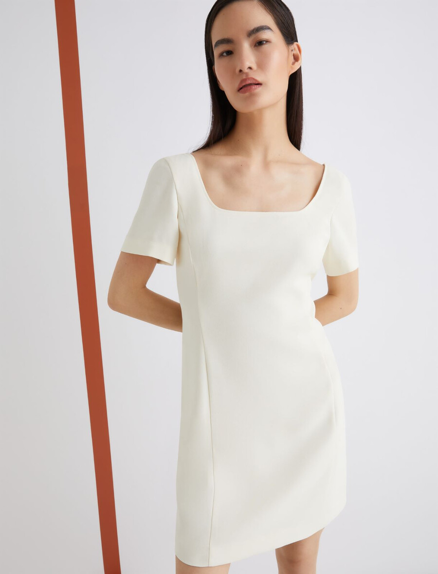 figursydd klänning - wool white