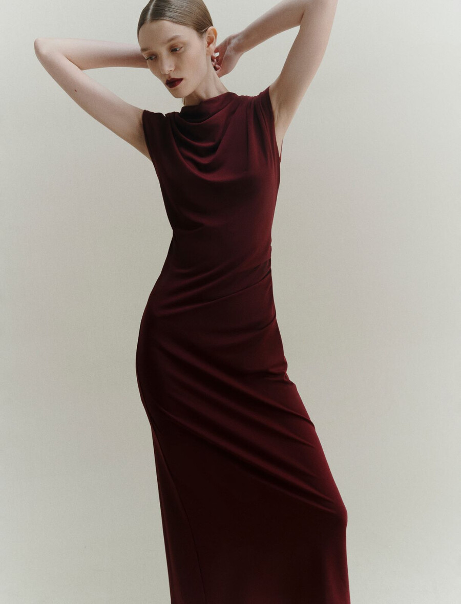 slim-fit jerseyklänning - bordeaux
