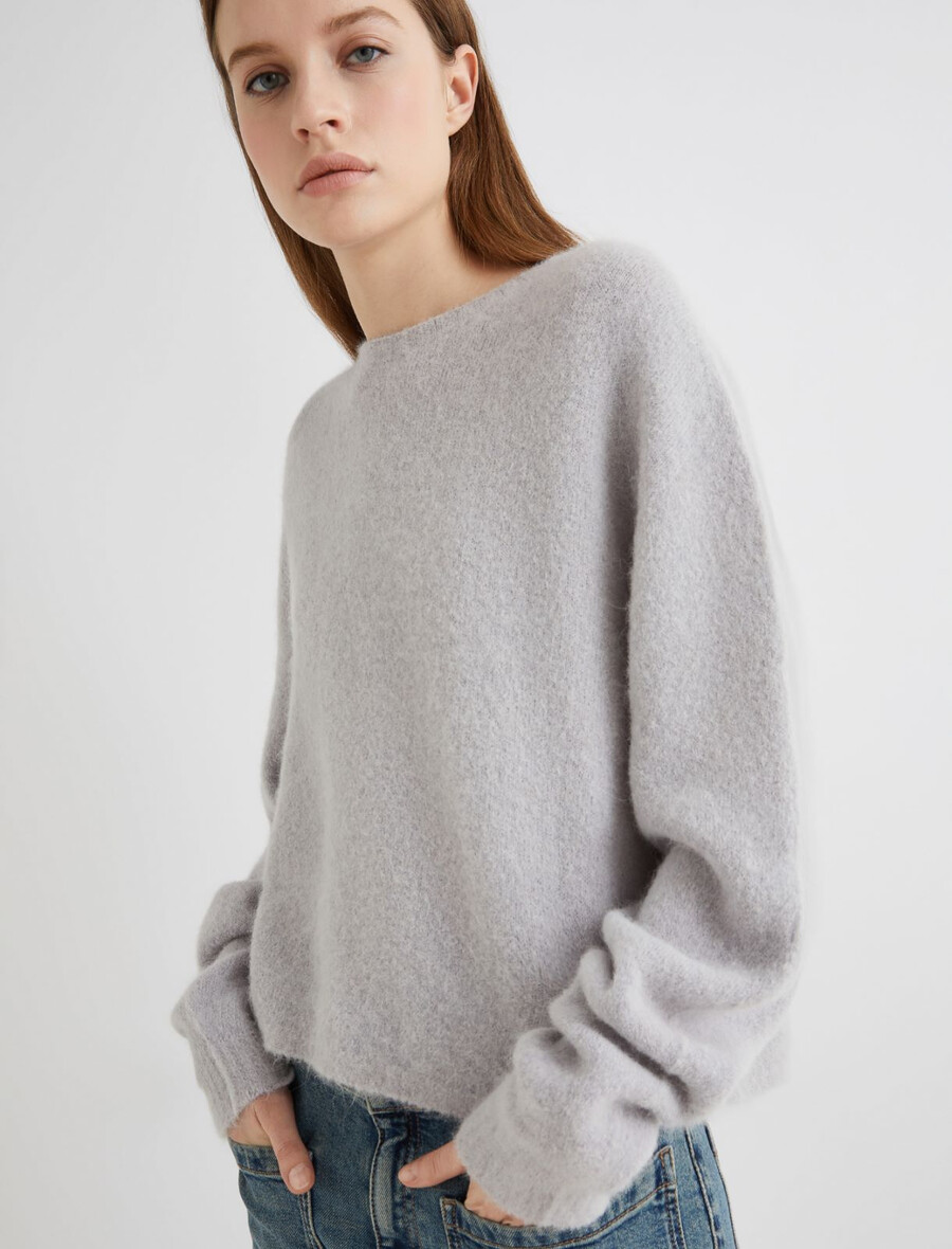 stretchig alpackatröja med rund hals - pearl