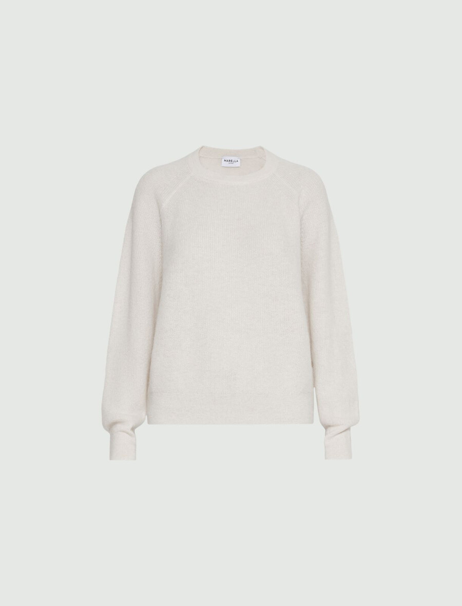 fluffig tröja i alpackablandning - ivory