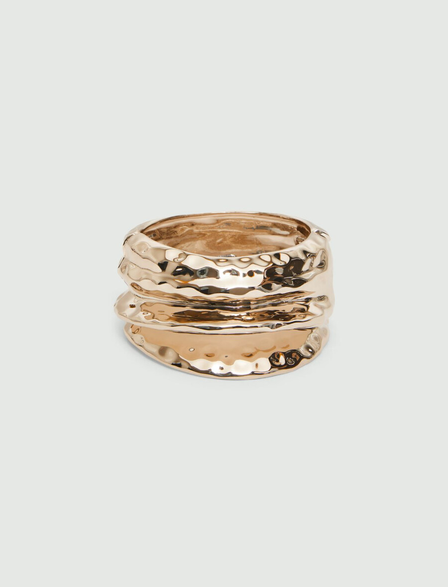 hamrad metallarmring - guld