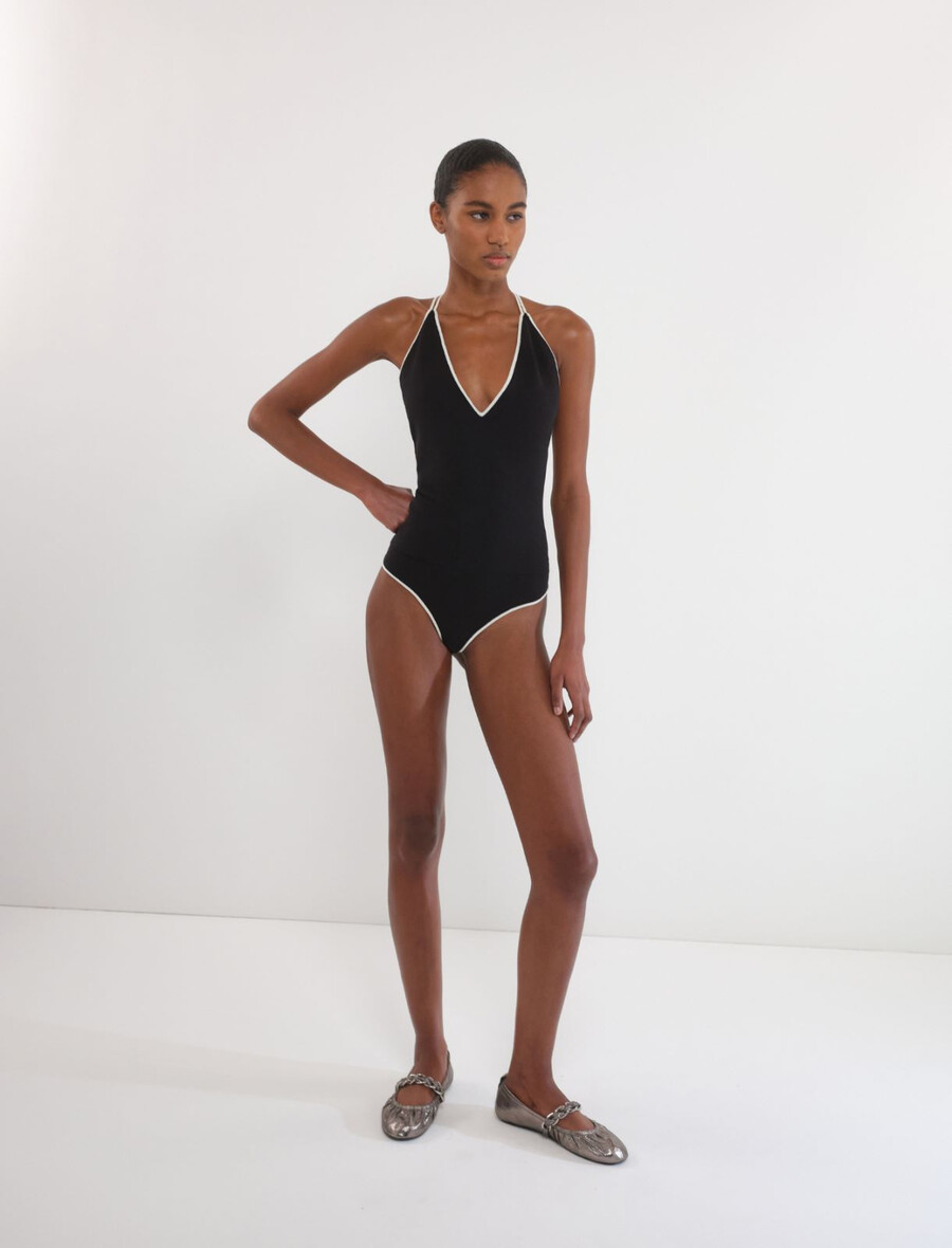 v-ringad body - svart