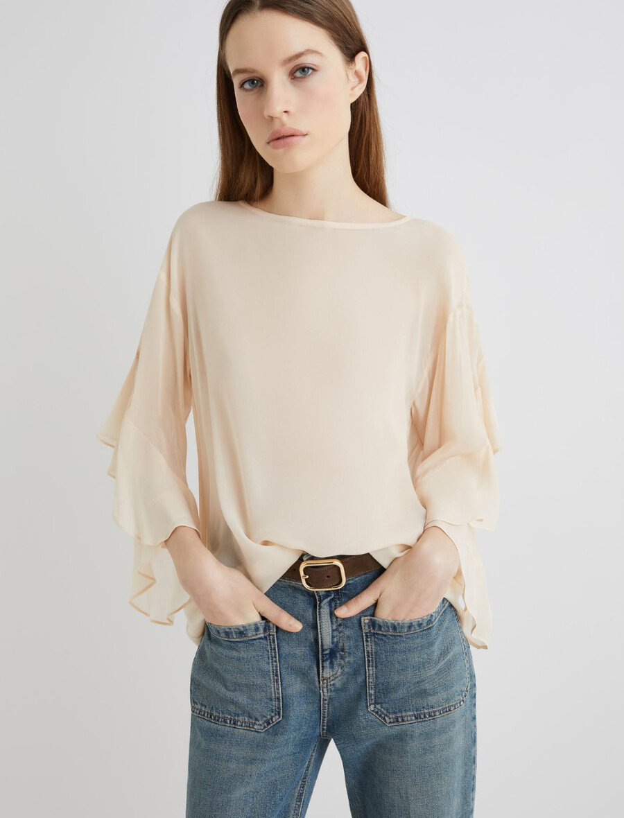 blus med rynkad kant - powder