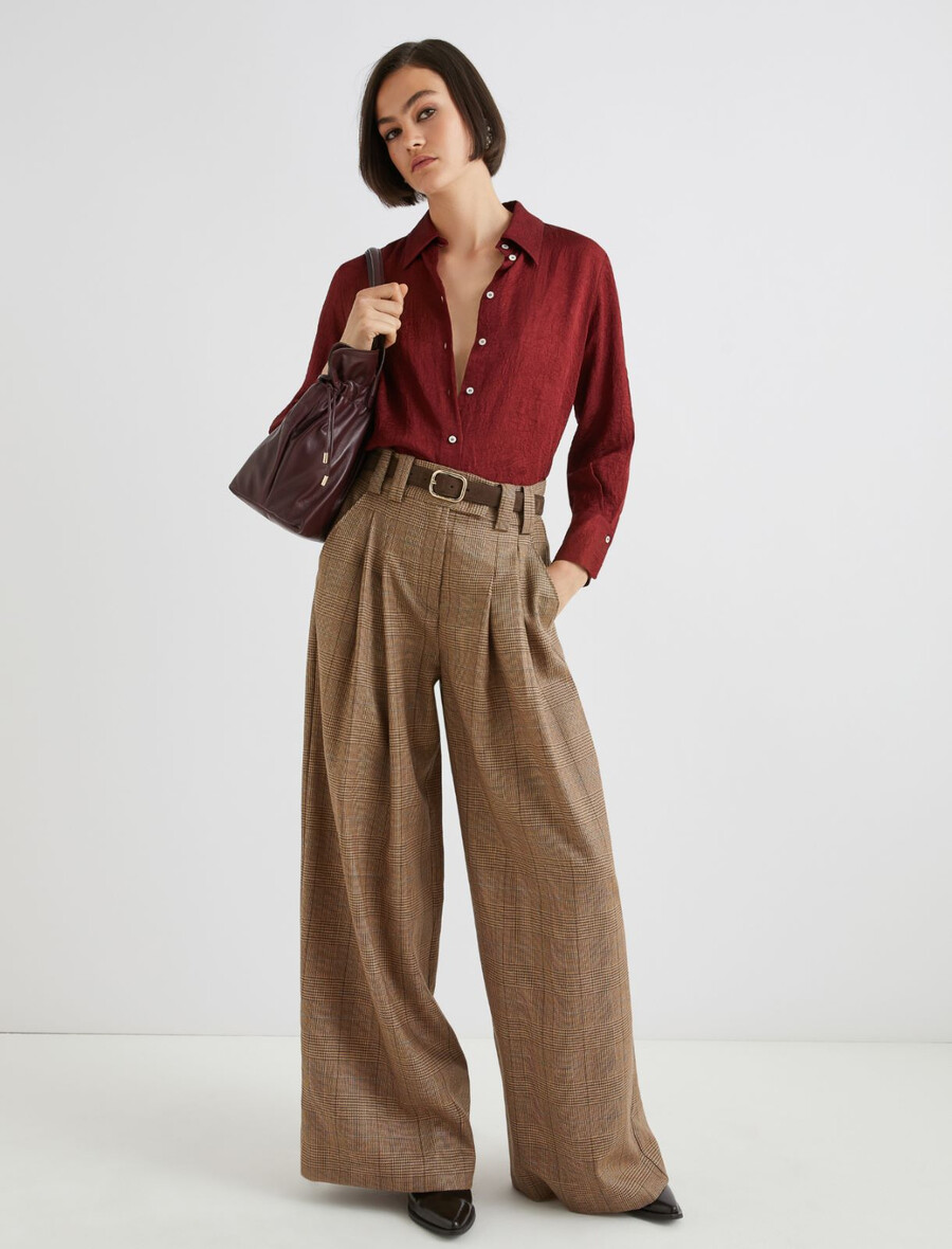 skjorta med skrynklig look - bordeaux