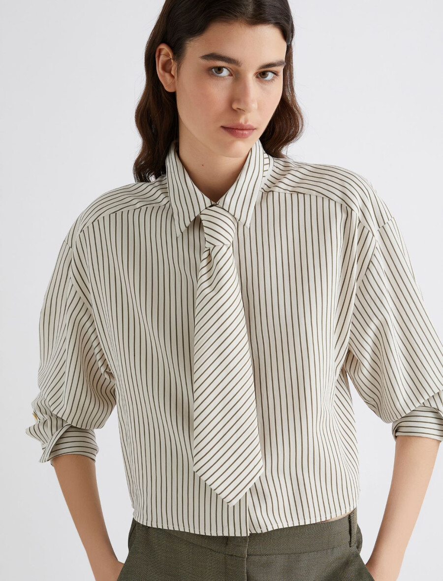 kort blus - sage