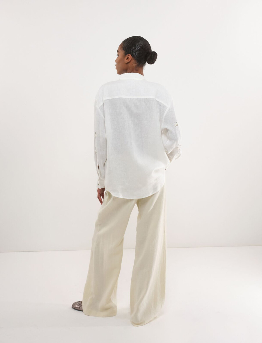 pärl- och nitprydd oversized skjorta - wool white