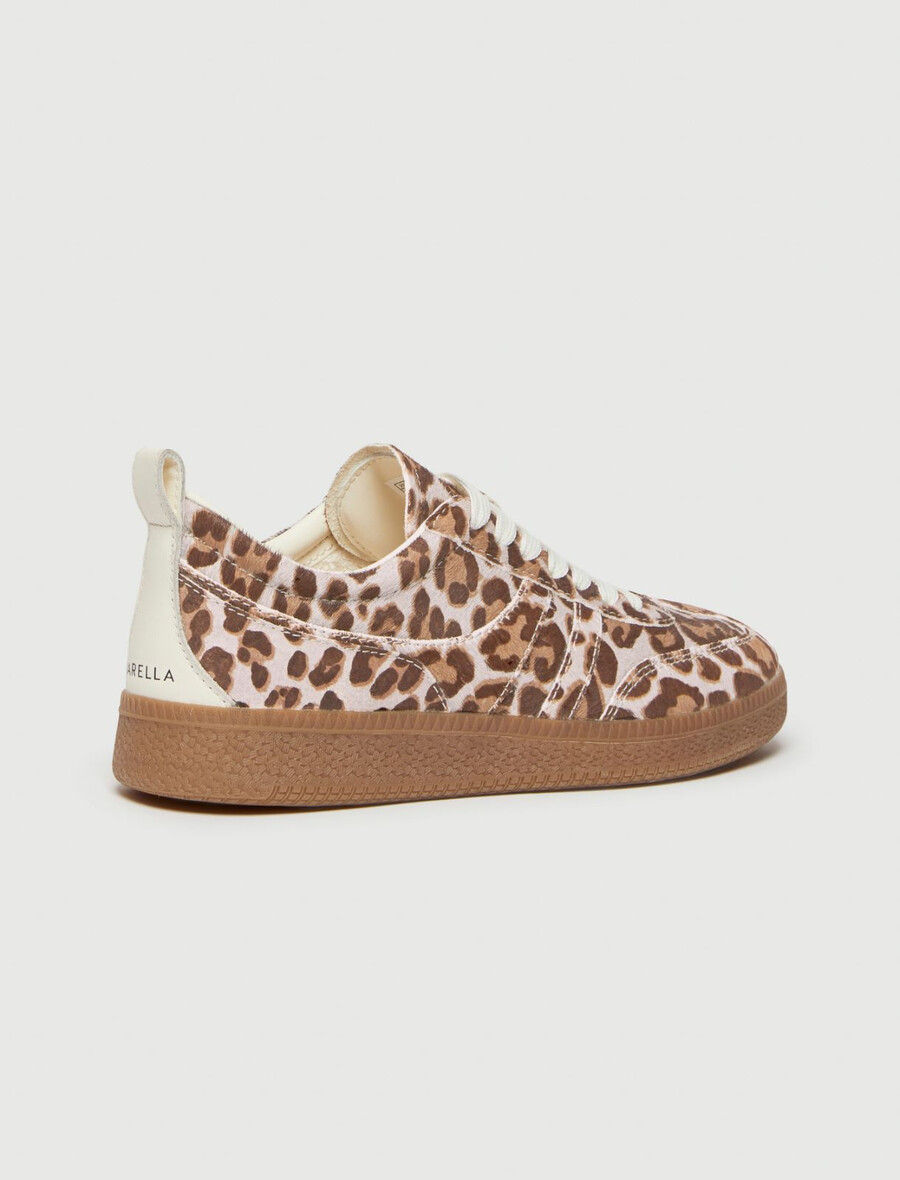 sneakers med djurtryck och ponnyhår - beige shaded