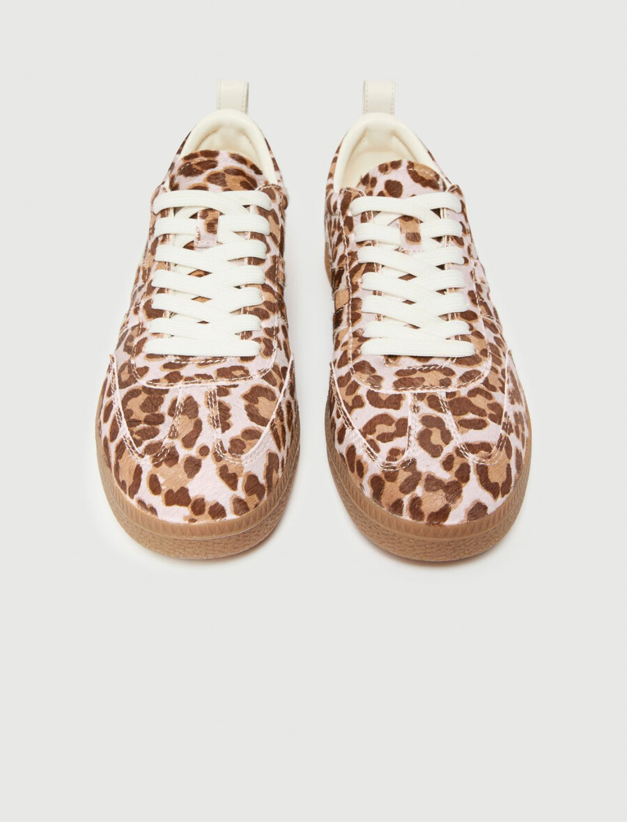 sneakers med djurtryck och ponnyhår - beige shaded