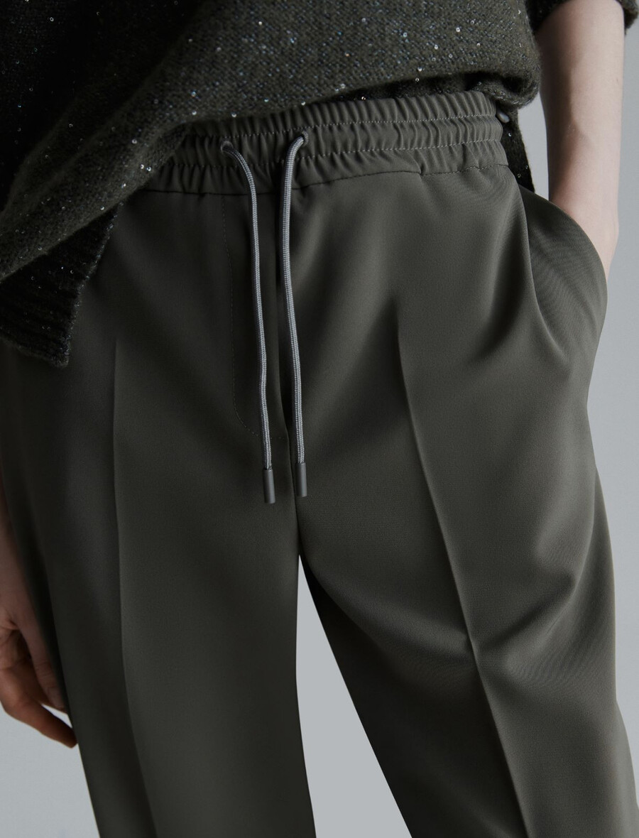 stretchig twill joggingbyxa - olive