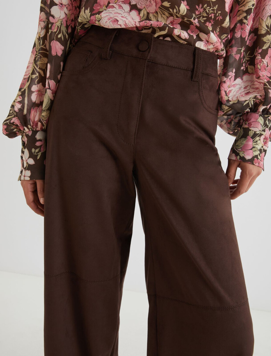stretchiga jerseybyxor med vida ben - choklad